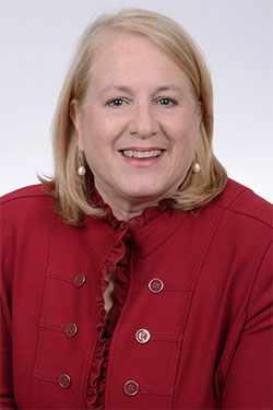 Cindy Zellefrow's headshot